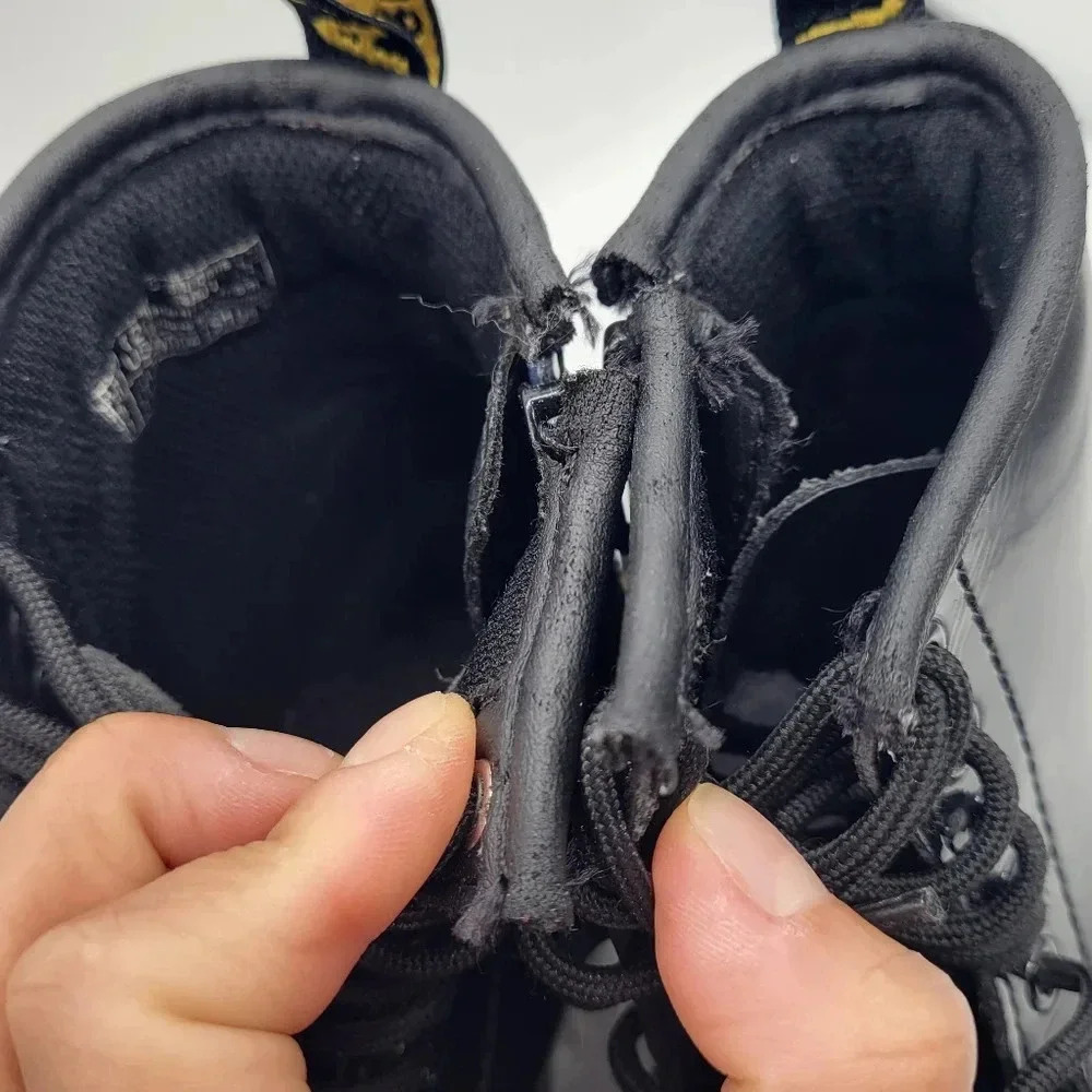 Dr. Martens Kids 1460 J Black Glossy Patent Leather Lace Up Ankle Boots US 12 - Picture 12 of 13